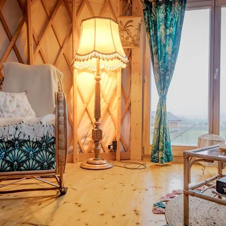 Glamping Niebianska Osada Jurty Dolnoslaskie & Spa Polanica-Zdroj Exterior photo