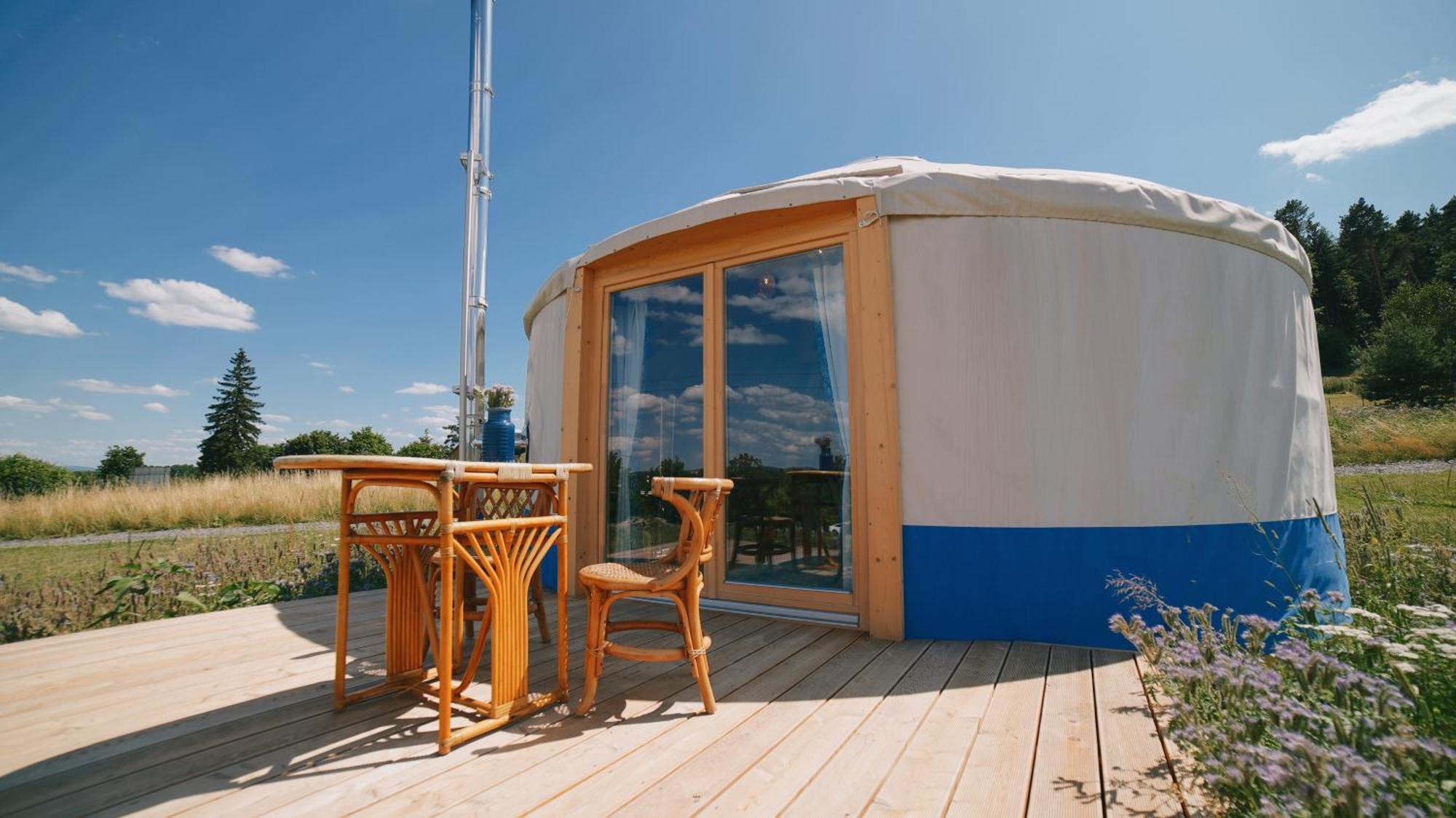 Glamping Niebianska Osada Jurty Dolnoslaskie & * Polanica-Zdrój