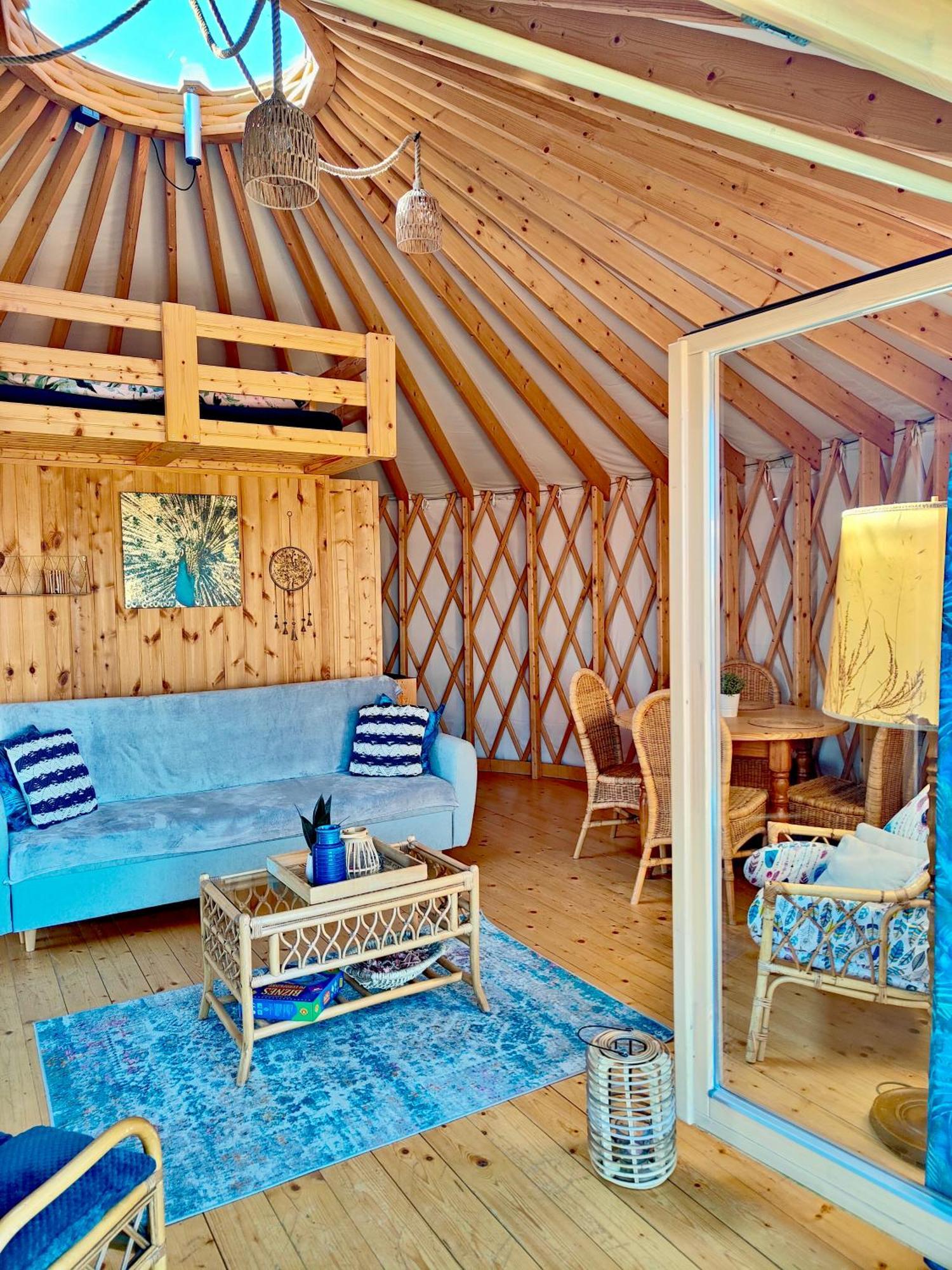 Luxury tent Glamping Niebianska Osada Jurty Dolnoslaskie & Polanica-Zdroj