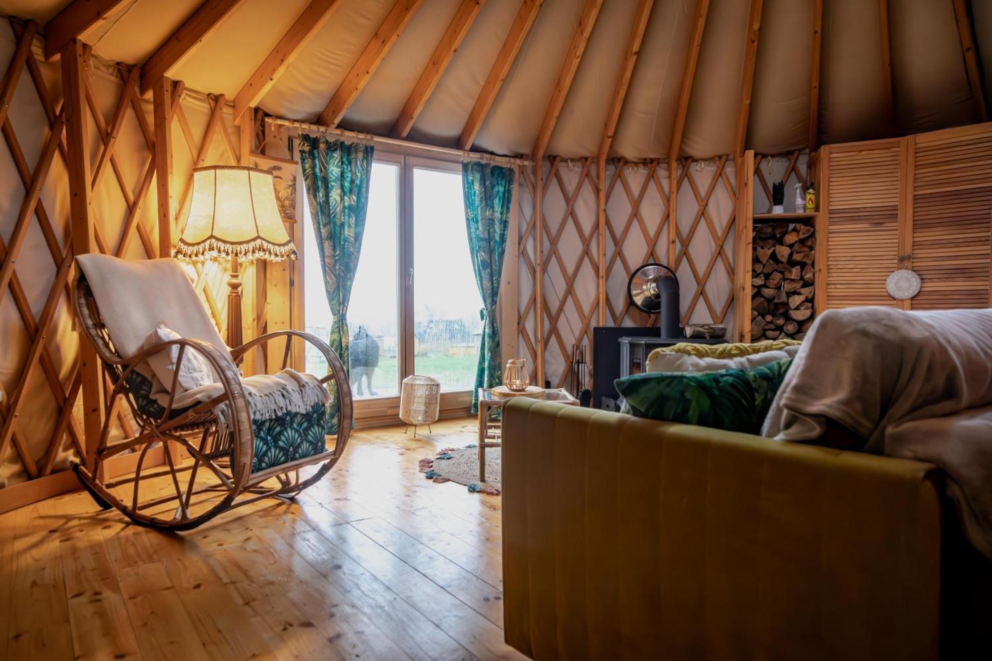 Luksustelt Glamping Niebianska Osada Jurty Dolnoslaskie & Polanica-Zdrój